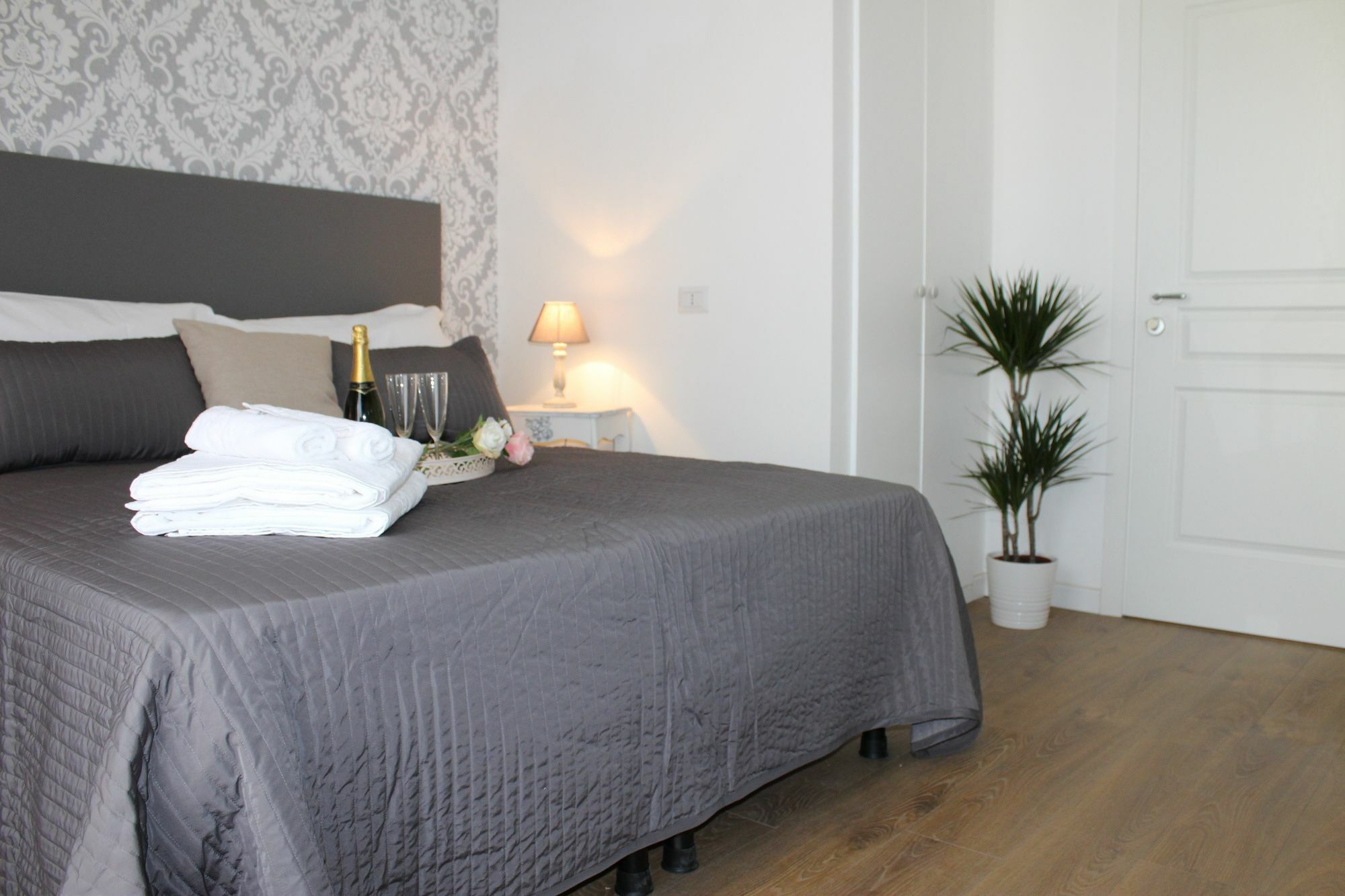 Castel Sant'Angelo Suite Рим Екстериор снимка